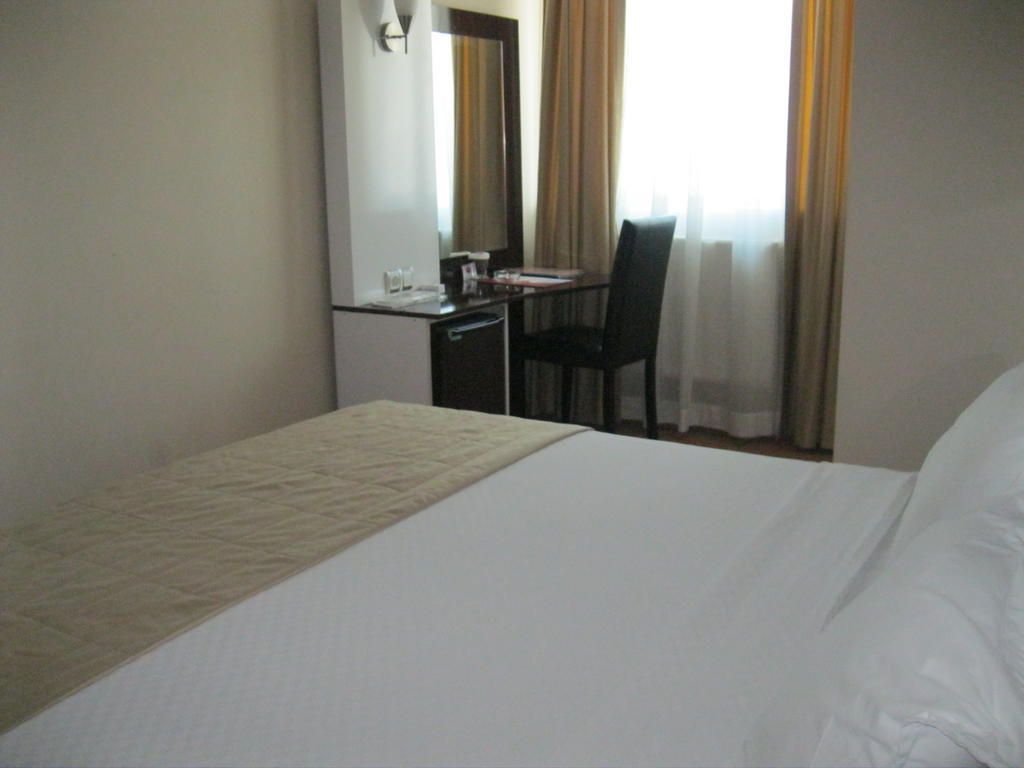 דניזלי Anya Suit Otel מראה חיצוני תמונה