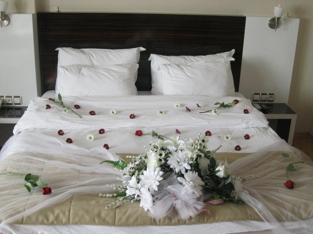 דניזלי Anya Suit Otel חדר תמונה