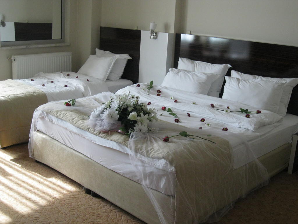 דניזלי Anya Suit Otel מראה חיצוני תמונה