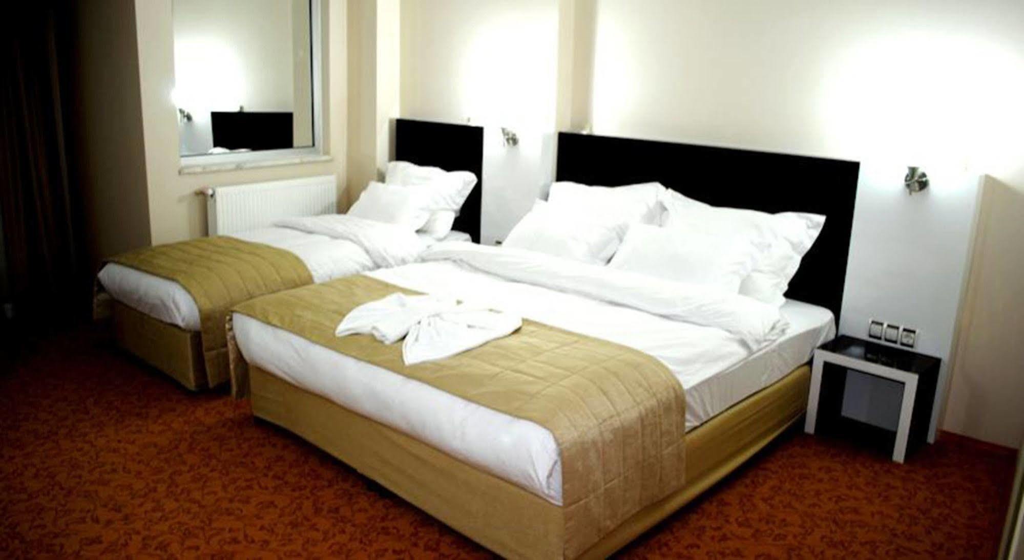 דניזלי Anya Suit Otel מראה חיצוני תמונה