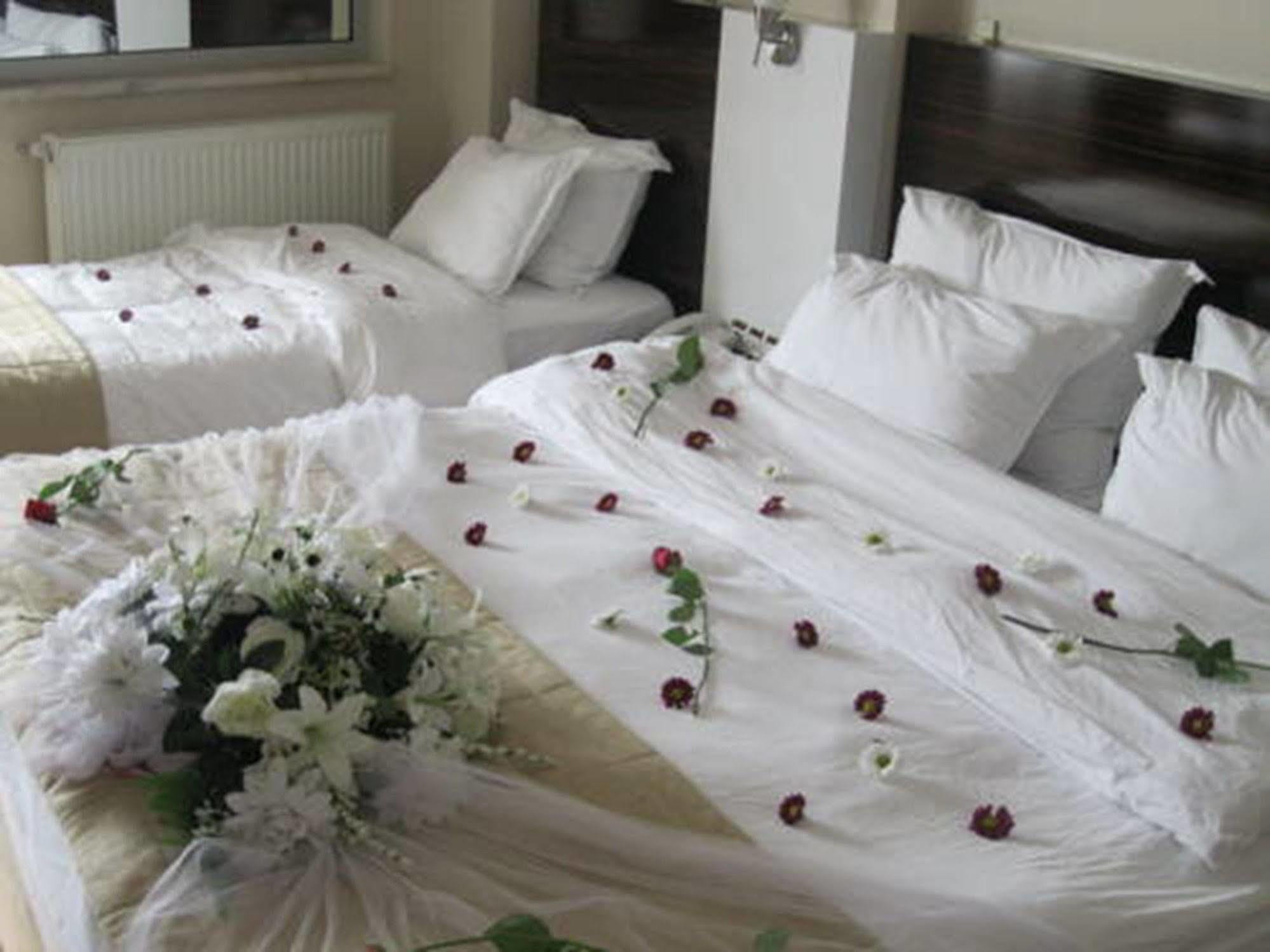 דניזלי Anya Suit Otel מראה חיצוני תמונה